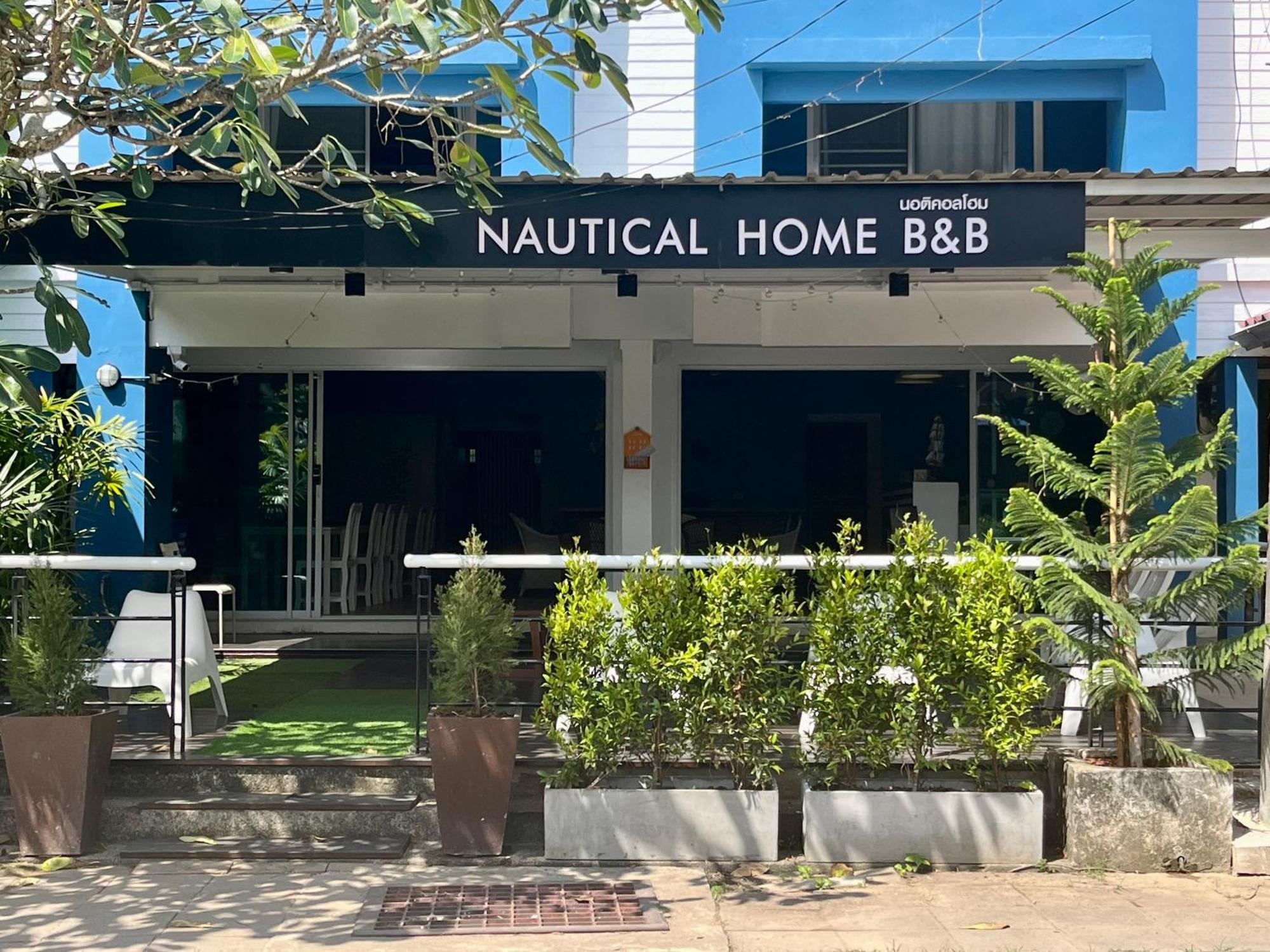 Nautical Home B&B Khaolak Khao Lak Exterior photo